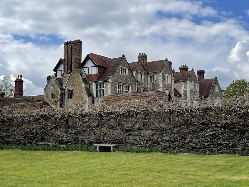 Loseley Park - Guildford - United Kingdom - booked ai