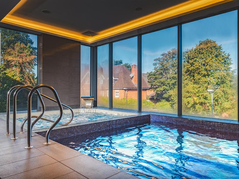 Guildford Harbour Hotel & Spa - Guildford - UK - booked ai