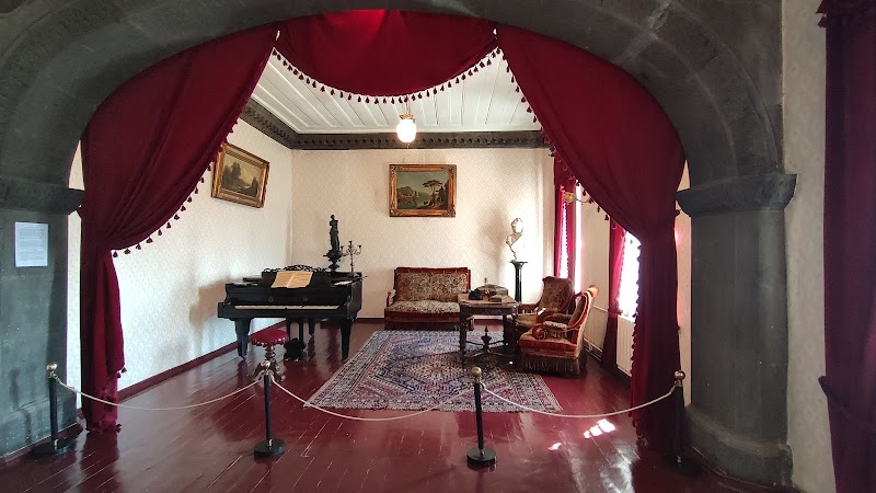 Explore the Dzitoghtsyan Museum of Social Life and National Architecture - Gyumri - Armenia - booked ai