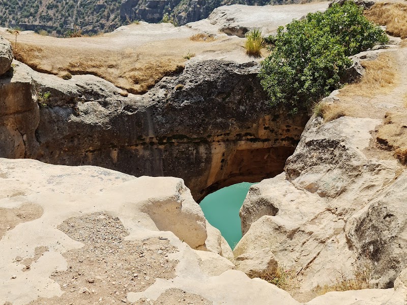 Rasıl Hacar - Siirt - Türkiye - booked ai