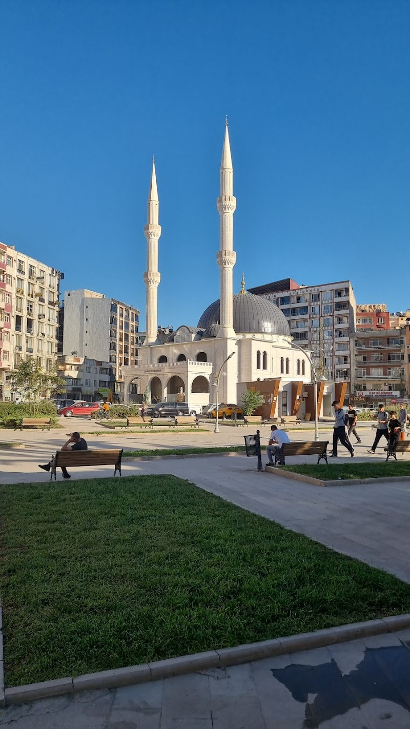 Siirt Clock Tower: A Historical Icon - Siirt - Türkiye - booked ai