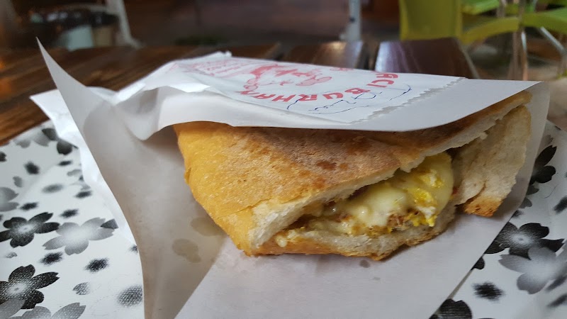 Bombaci Burhan - Artvin - Türkiye - booked ai