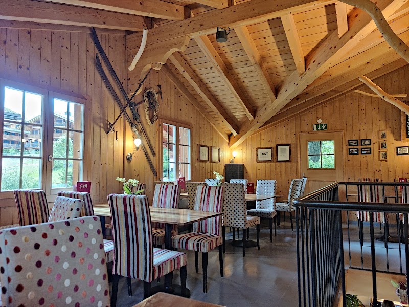 C und M Café Bar Restaurant - Grindelwald - Switzerland - booked ai