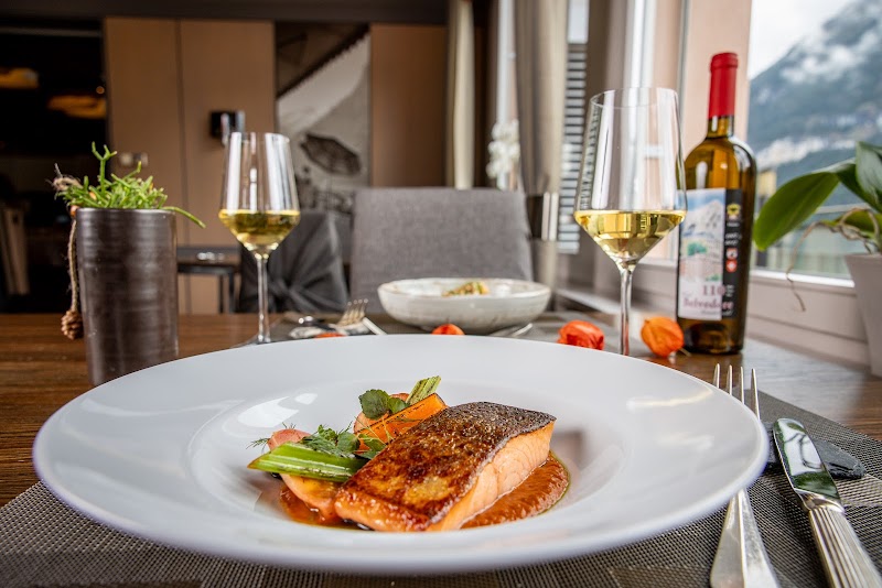 Restaurant Belvedere - Grindelwald - Switzerland - booked ai