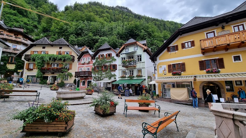 Gasthaus Seewirt Zauner - Hallstatt - Austria - booked ai