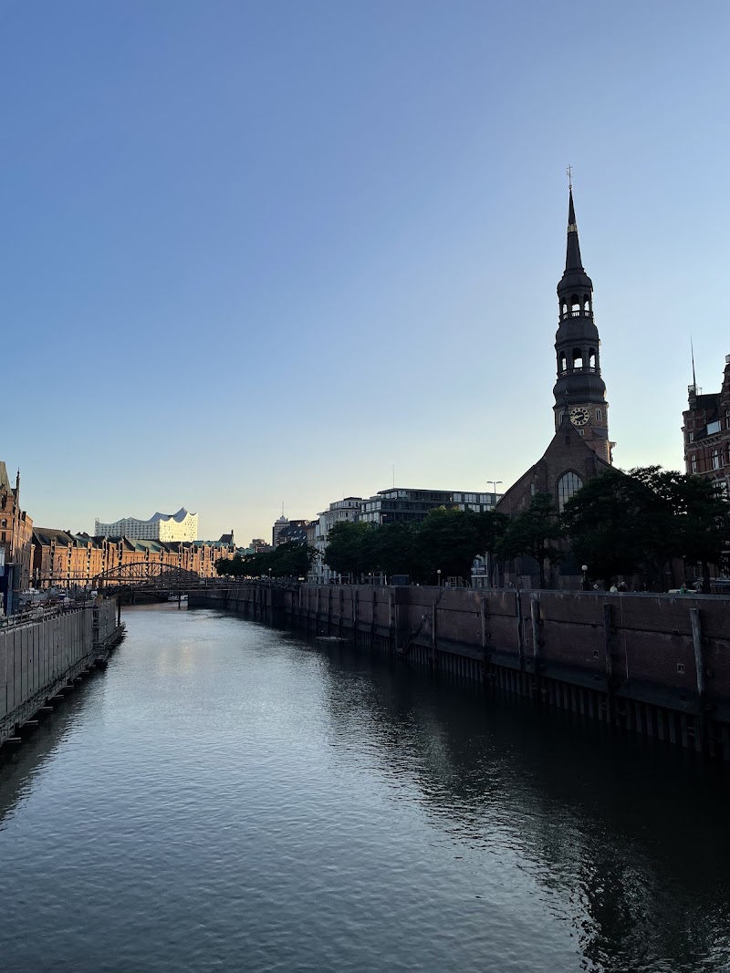Speicherstadt - Hamburg - Germany - booked ai