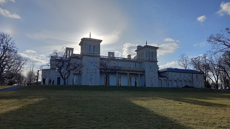Dundurn Castle - Hamilton - Canada - booked ai
