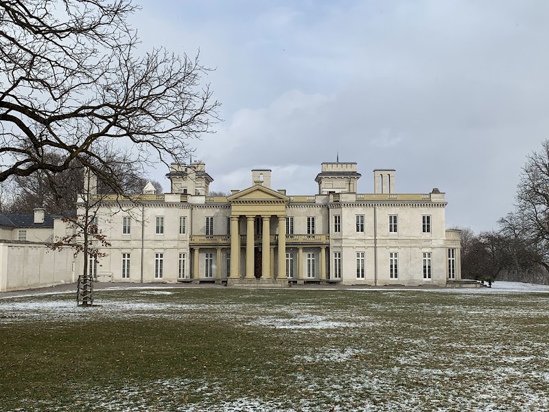 Dundurn Castle - Hamilton - Canada - booked ai