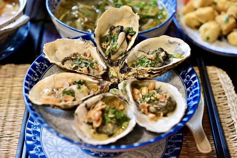 Ngon Villa Restaurant - Hà Nội - Vietnam - booked ai