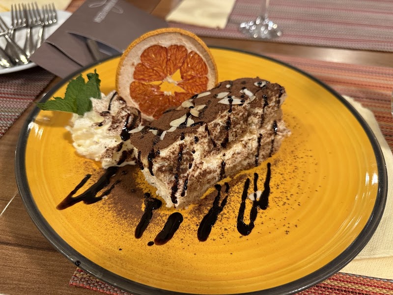 La Montanara Pizzeria Restaurant - Hévíz - Hungary - booked ai