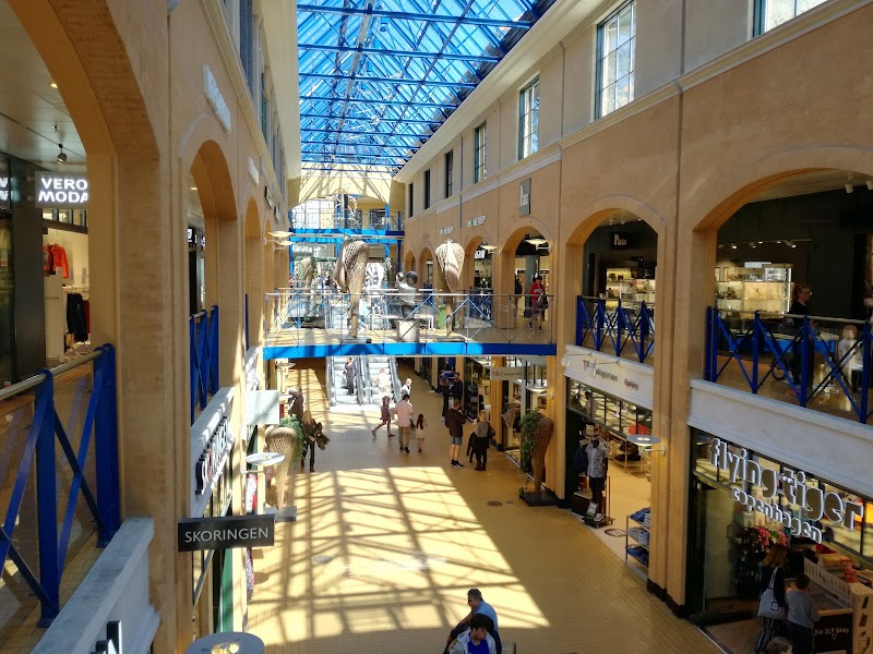 Walk around Hillerød Town Center and Pedestrian Street - Hillerød - Denmark - booked ai