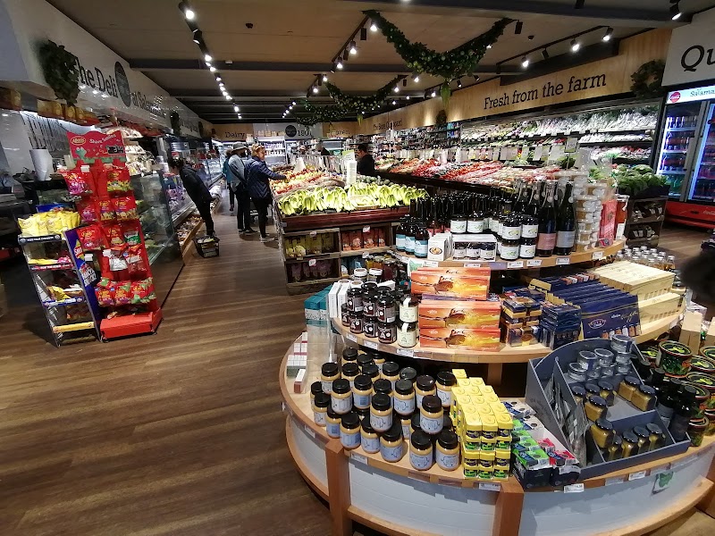 Explore Salamanca Market - Hobart - Australia - booked ai