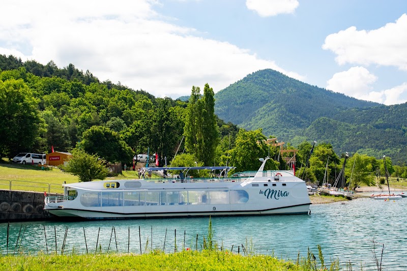 Parc Paul Mistral - Treffort - France - booked ai