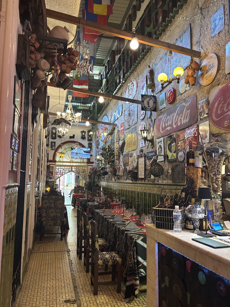 San Cristóbal Paladar - La Habana - Cuba - booked ai