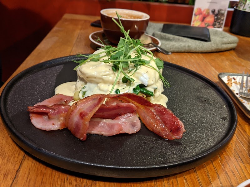 Stella Café - Hokitika - New Zealand - booked ai