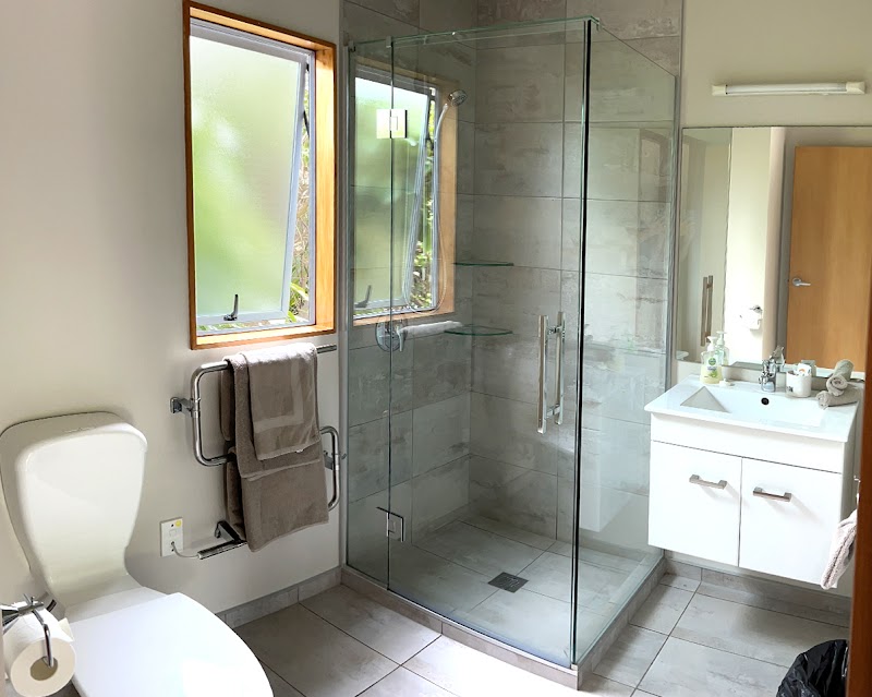 Mountain Jade Backpackers - Hokitika - New Zealand - booked ai