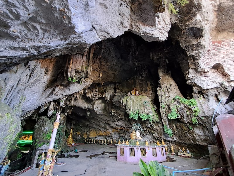 Explore Saddan Cave - Hpa-An - Myanmar (Burma) - booked ai