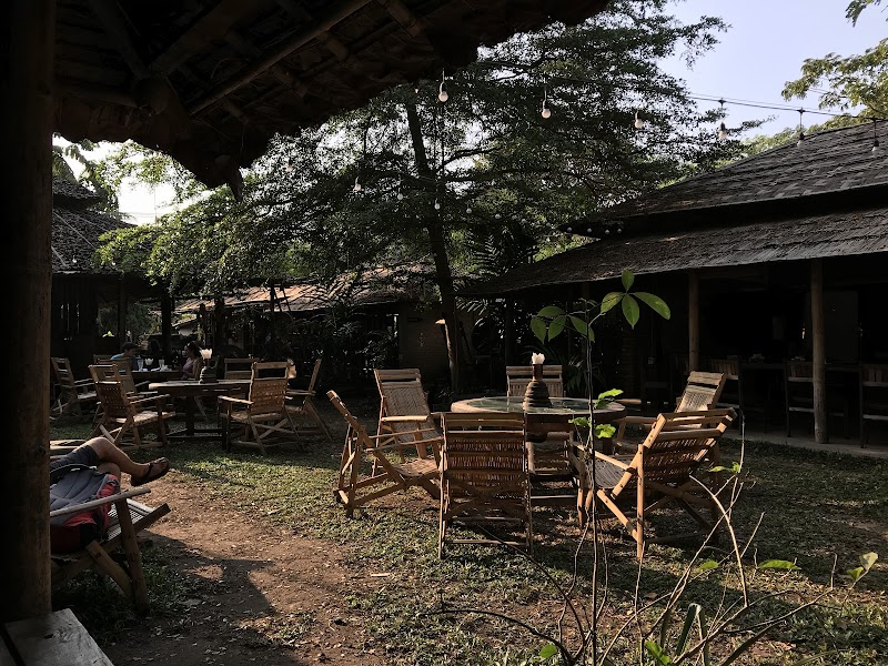 Veranda Youth Community Café - Pa-an - Myanmar (Burma) - booked ai