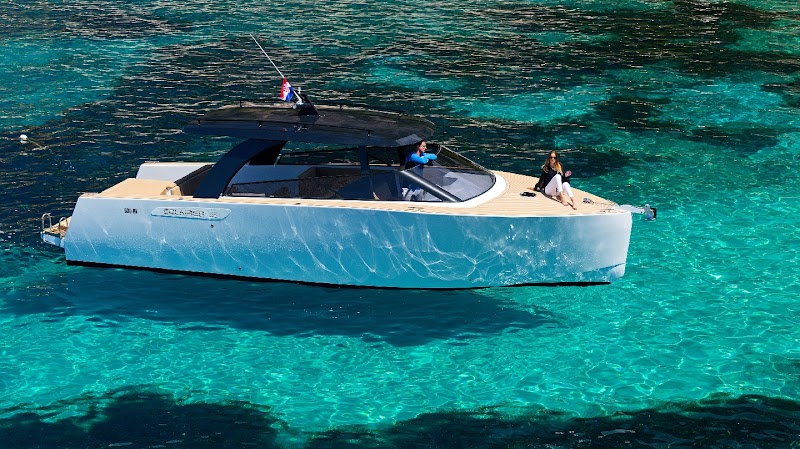Take a boat tour to the Pakleni Islands - Hvar - Croatia - booked ai