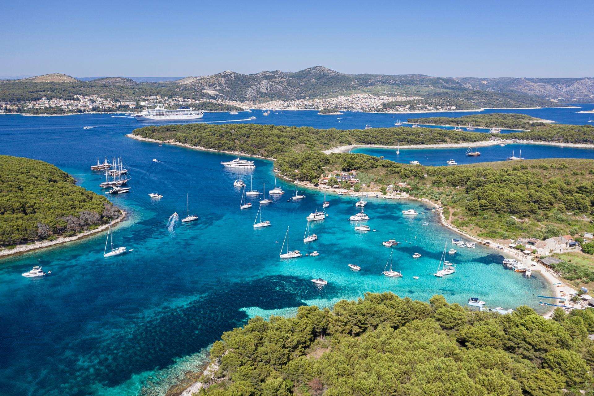 Take a boat tour to the Pakleni Islands - Hvar - Croatia - booked ai