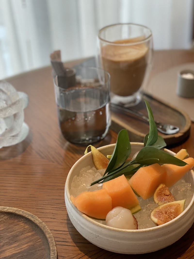 Amber - Hong Kong - Hong Kong - booked ai