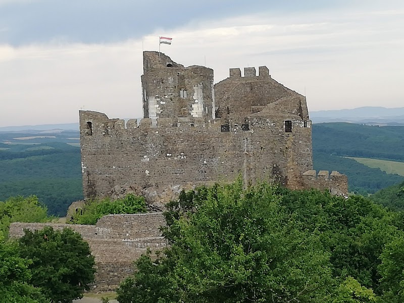 Visit the Hollókő Castle - Hollókő - Hungary - booked ai