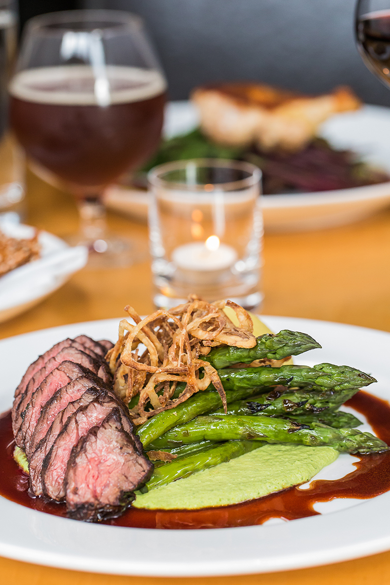 Celilo Restaurant & Bar - Hood River - USA - booked ai