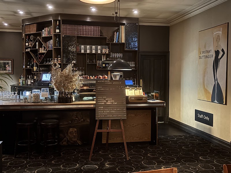 Buster Crabb - Invercargill - New Zealand - booked ai