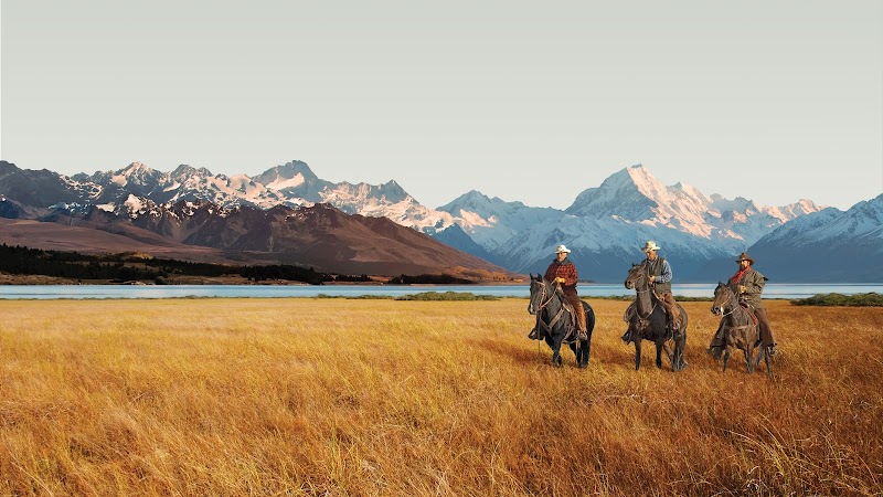 Louies Cafe & Tapas Bar - Invercargill - New Zealand - booked ai