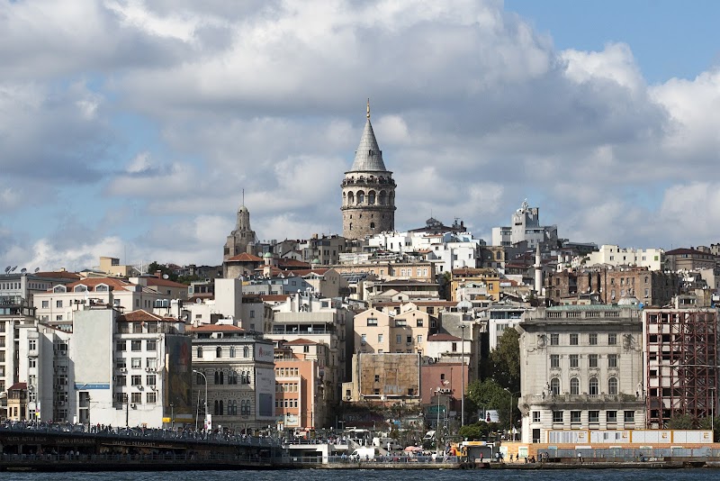 Galata Tower - Istanbul - Türkiye - booked ai