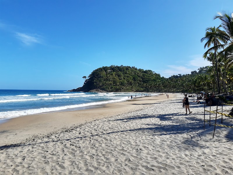 Hiking to Prainha Beach - Itacaré - Brazil - booked ai