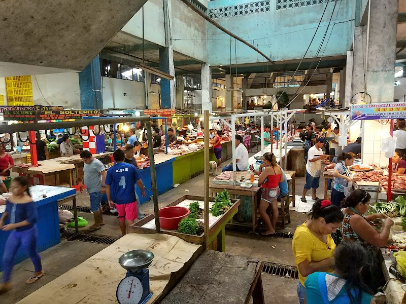 Visit the Belén Market and Floating Village - Iquitos - Peru - booked ai