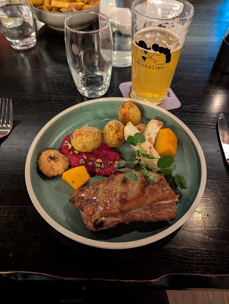 Restaurant Ulo - Ilulissat - Greenland - booked ai