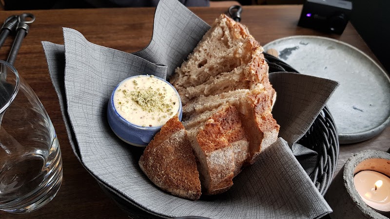 Mamaqa Arctic Lodge Restaurant - Ilimanaq - Greenland - booked ai