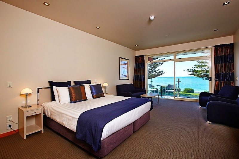 The White Morph Heritage Collection - Kaikōura - New Zealand - booked ai