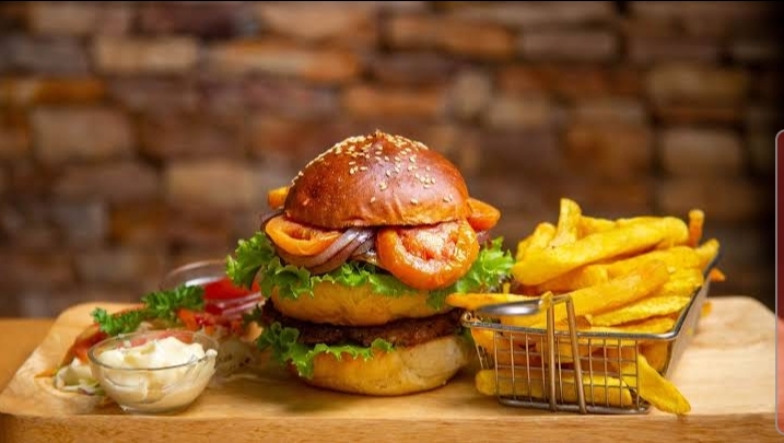 All Friends Grill Bar - Jinja - Uganda - booked ai