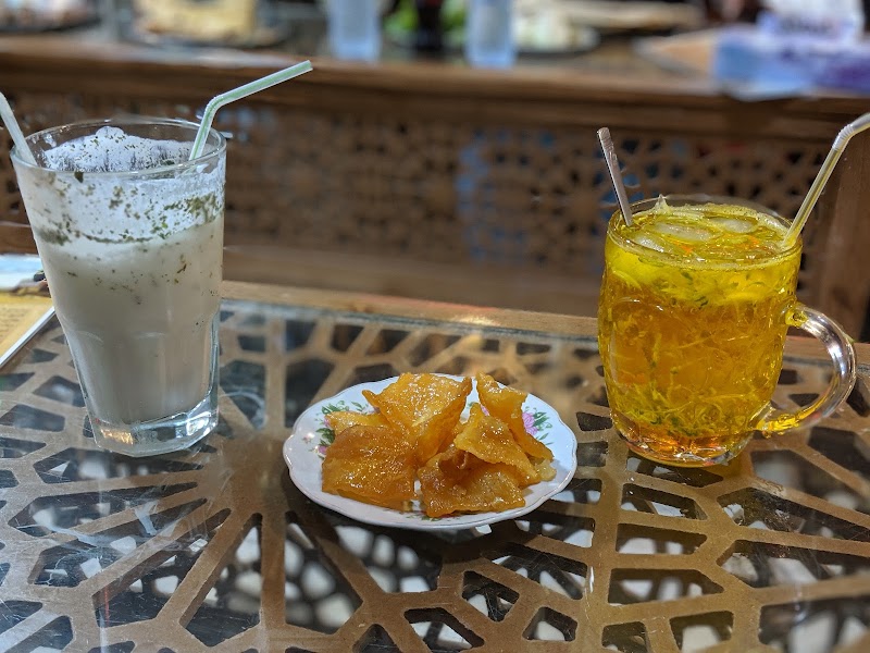 Azadegan Tea House (Café Qeysarieh) - Isfahan - Iran - booked ai