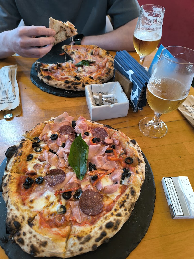 Pizzeria Padrino - Suceava - Romania - booked ai