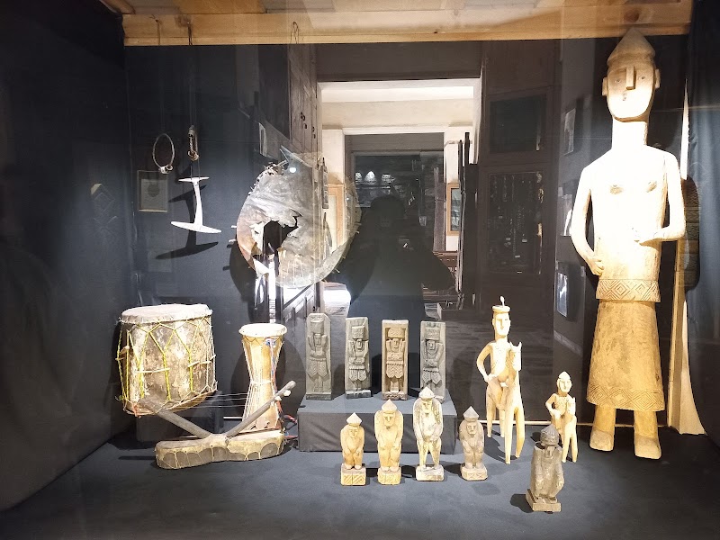 Visit the Kalasha Dur Museum - Brun - Pakistan - booked ai
