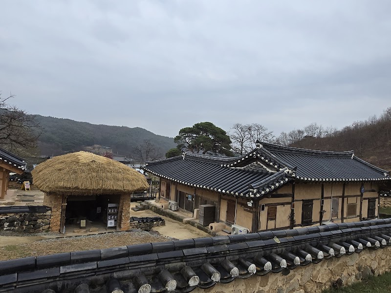 Hahoe Folk Village - Andong - South Korea - booked ai