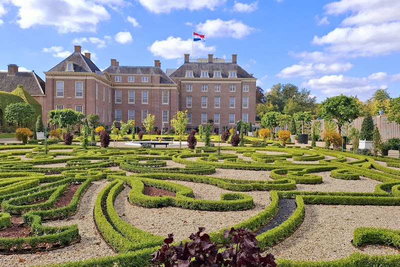 Paleis Het Loo - Apeldoorn - Netherlands - booked ai