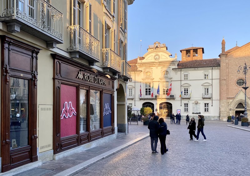 Explore the Historic Center of Asti - Asti - Italy - booked ai