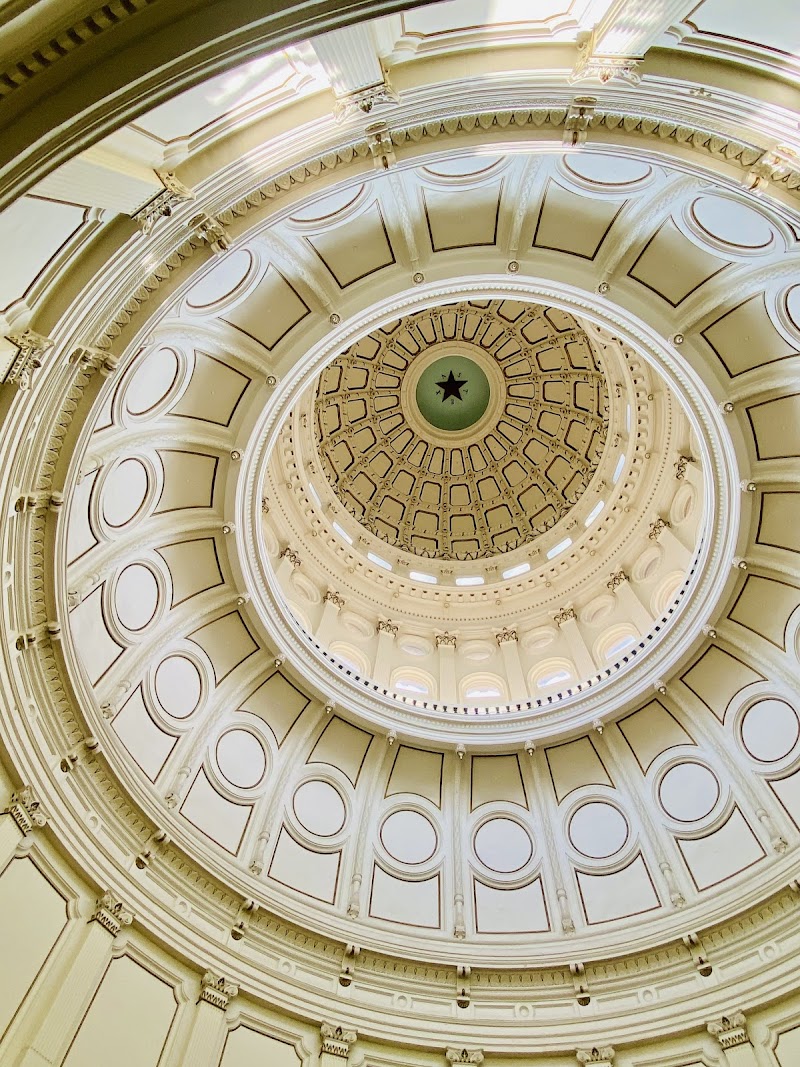 Explore the Texas State Capitol - Austin - United States - booked ai