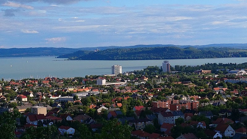 Thomas Hill Cross - Balatonfüred - Hungary - booked ai