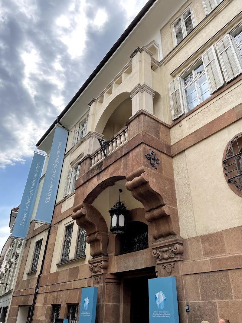 Explore the South Tyrol Museum of Archaeology (Ötzi Museum) - Bolzano - Italy - booked ai