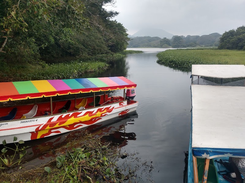 Boat Tour on Lake Catemaco - Catemaco - Mexico - booked ai