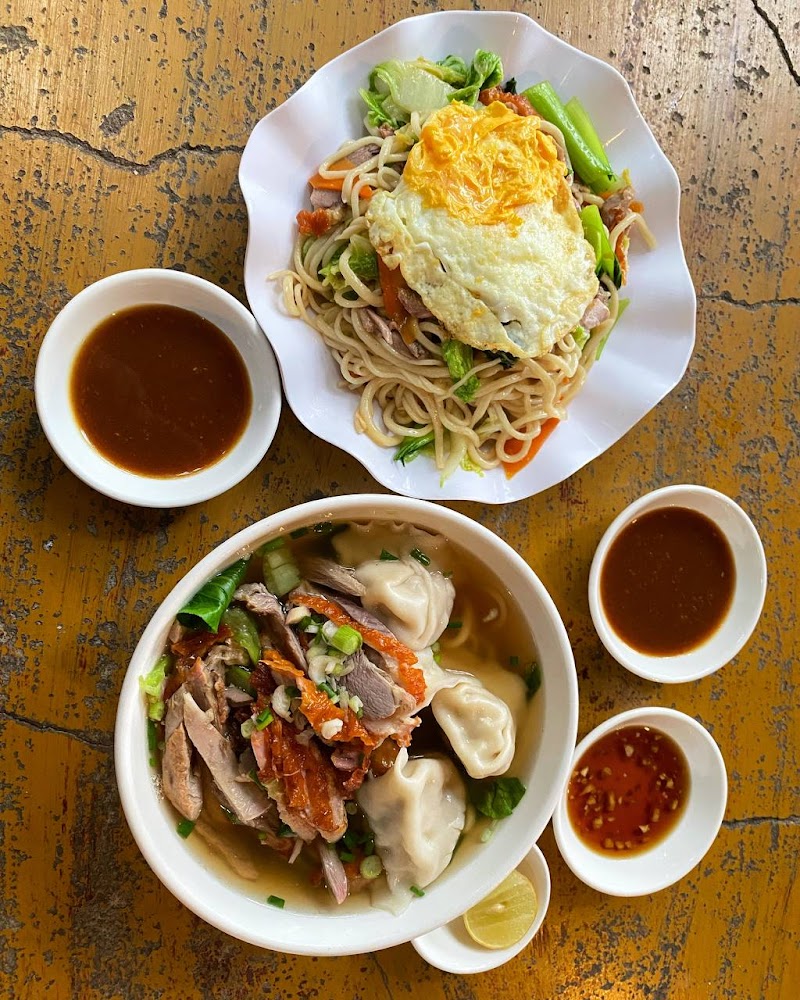 Ecran Noodle and Dumpling - Kampot - Cambodia - booked ai