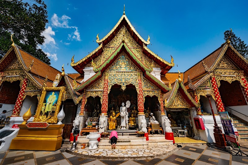 Visit Doi Suthep Temple - Chiang Mai - Thailand - booked ai