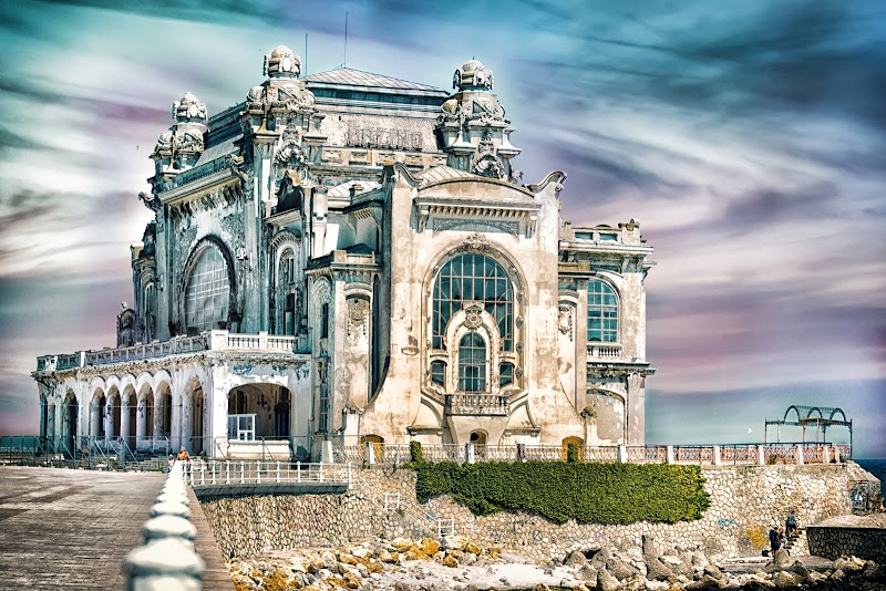 Visit the Constanta Casino - Constanța - Romania - booked ai