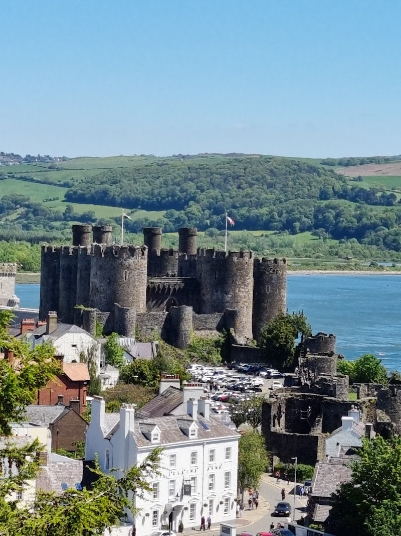 Explore Conwy Castle - Conwy - United Kingdom - booked ai